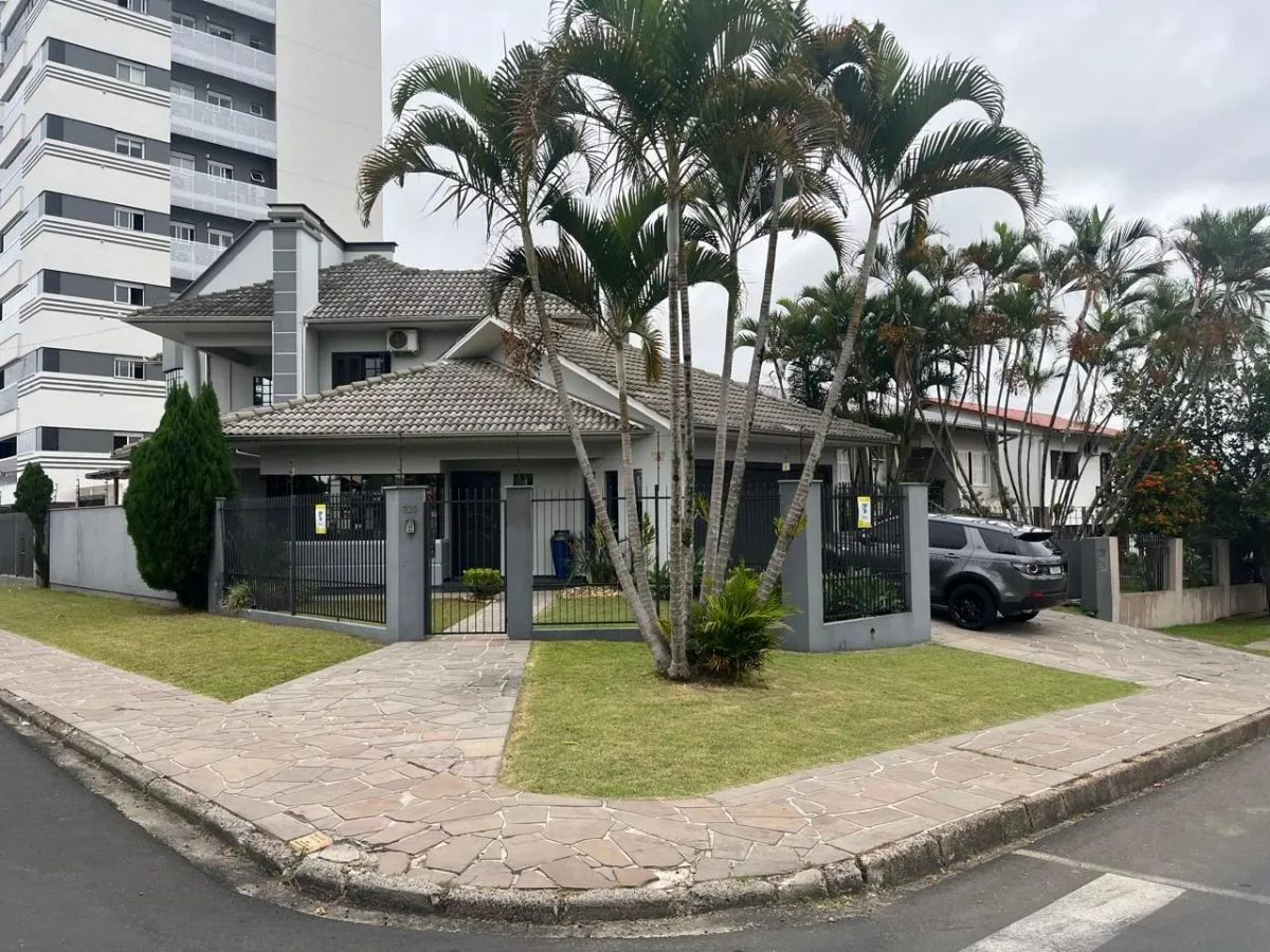 Casa à venda no Bairro Michel - Criciúma - SC