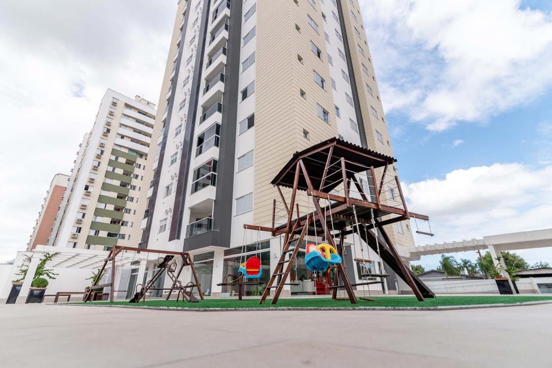 Apartamento à Venda no Centro de Criciúma, SC - Residencial Veneziano