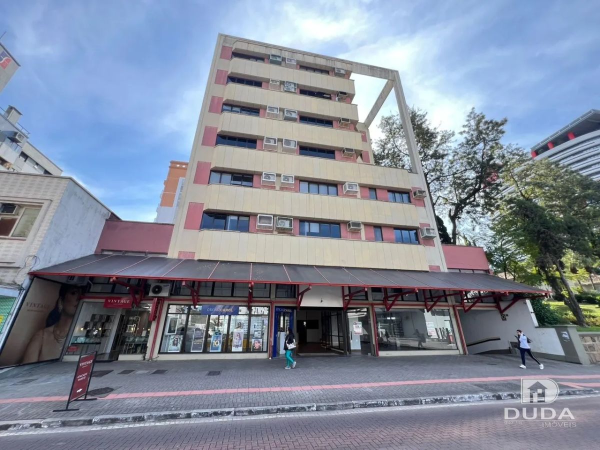 Sala comercial Aerea em uma excelente localização