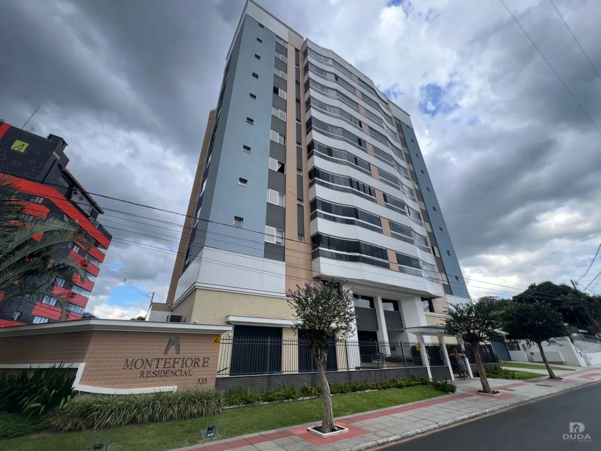 Apartamento à venda no Comerciário, Criciúma!