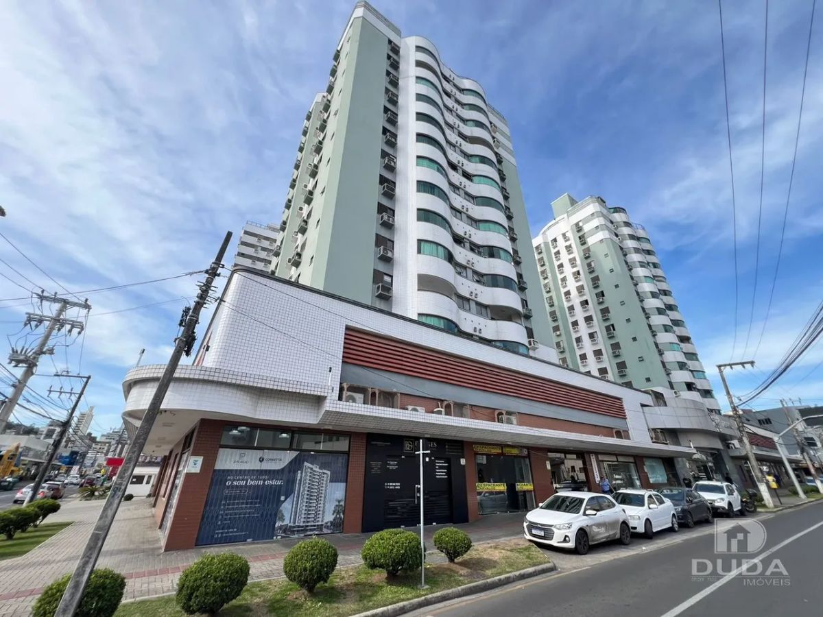 Apartamento com 03 dormitórios sendo um com suíte