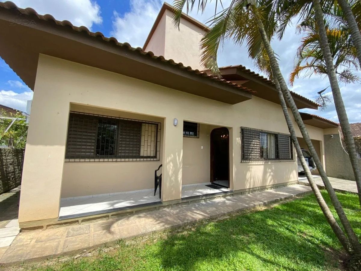 CASA À VENDA NO BAIRRO NOSSA SENHORA DA SALETE