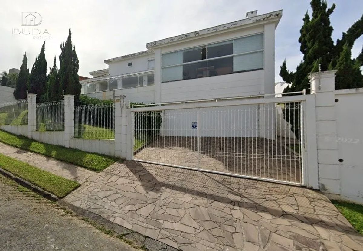 CASA À VENDA