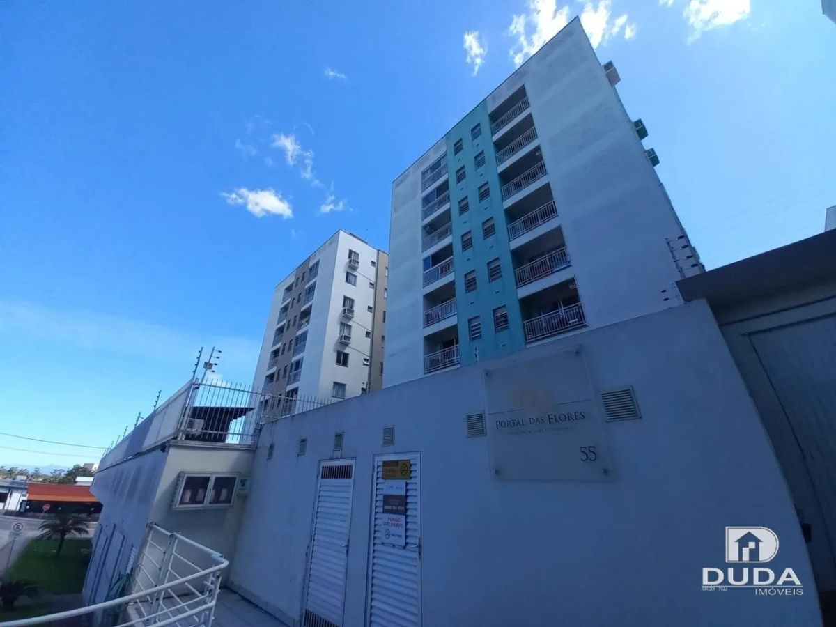 Apartamento a venda no Portal das Flores