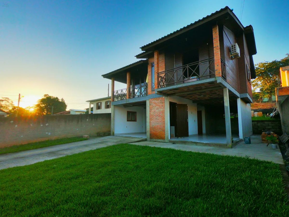 CASA NOVA E PRONTA PARA MORAR NO BAIRRO RIO MAINA!