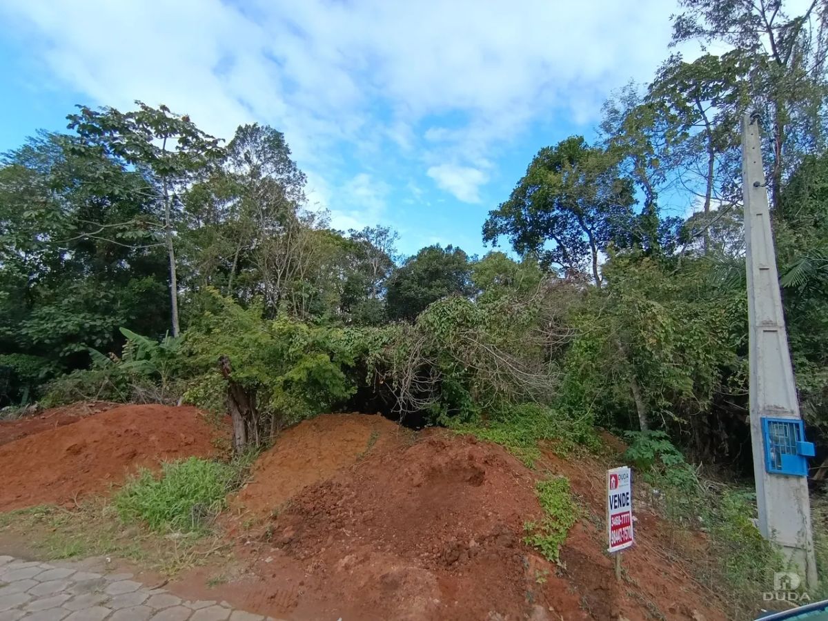 TERRENO À VENDA