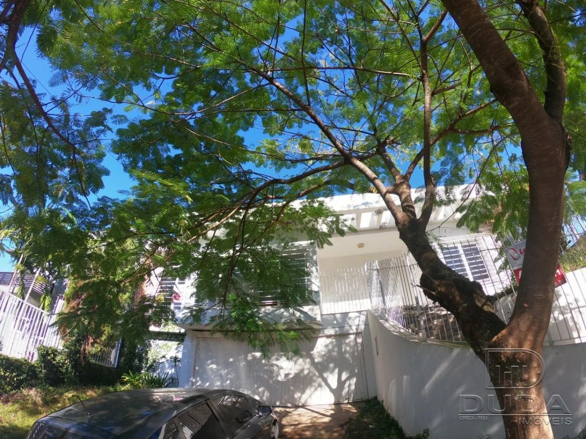 CASA À VENDA