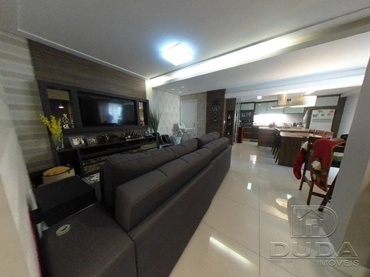 APARTAMENTO MOBILIADO PROX. PRAÇA DO CONGRESSO