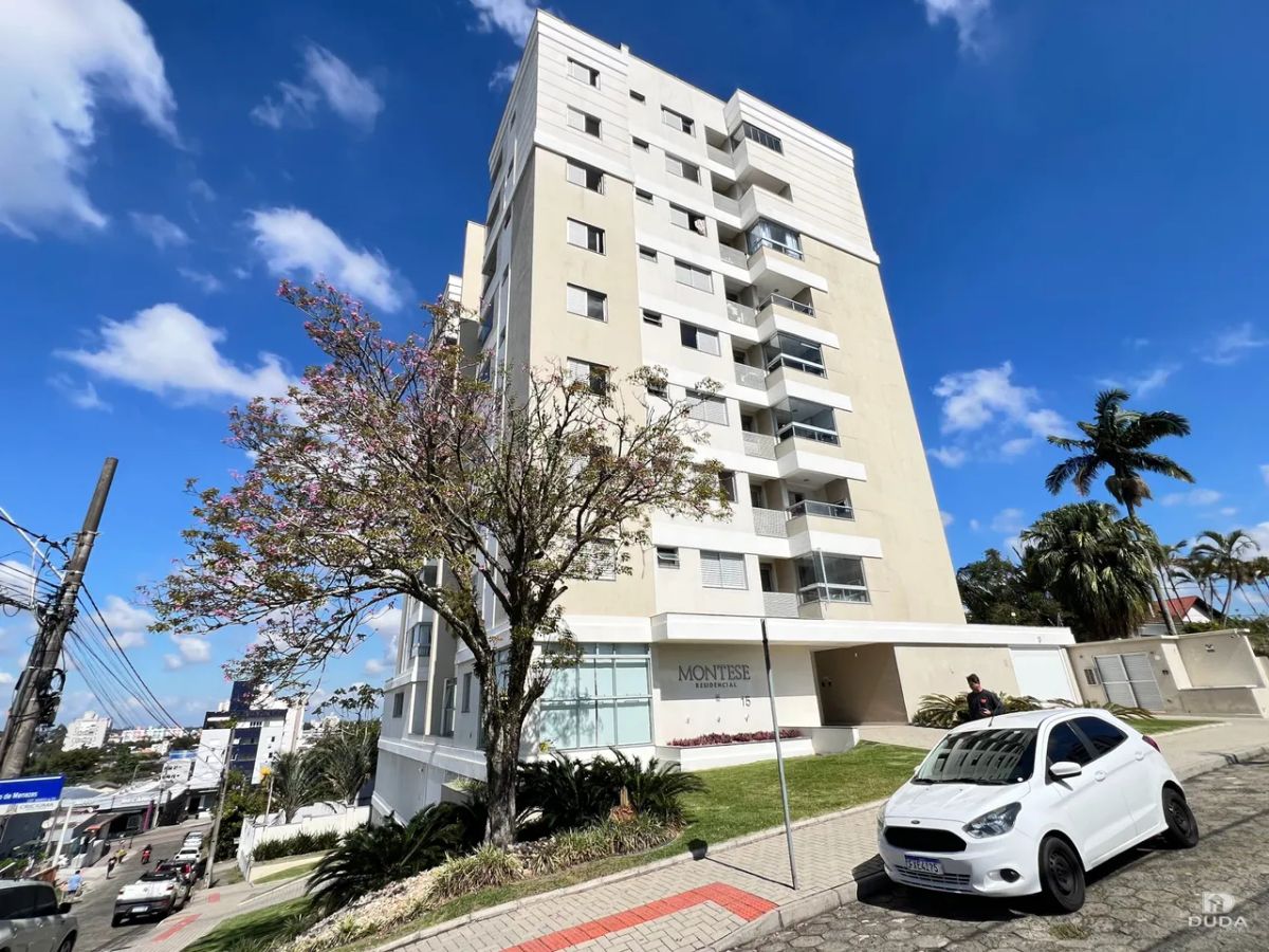 APARTAMENTO À VENDA