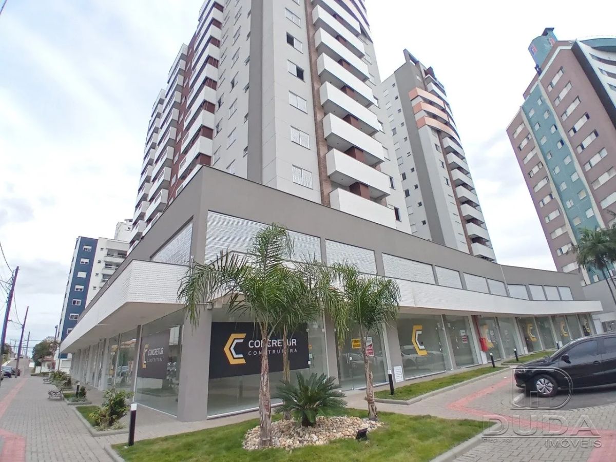 Excelente sala térrea com 29m² e banheiro.