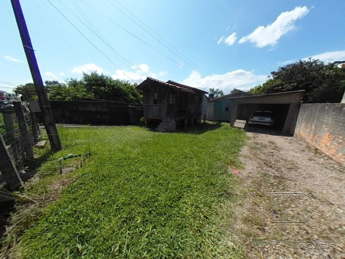 CASA Á VENDA NO BAIRRO SÃO LUIZ