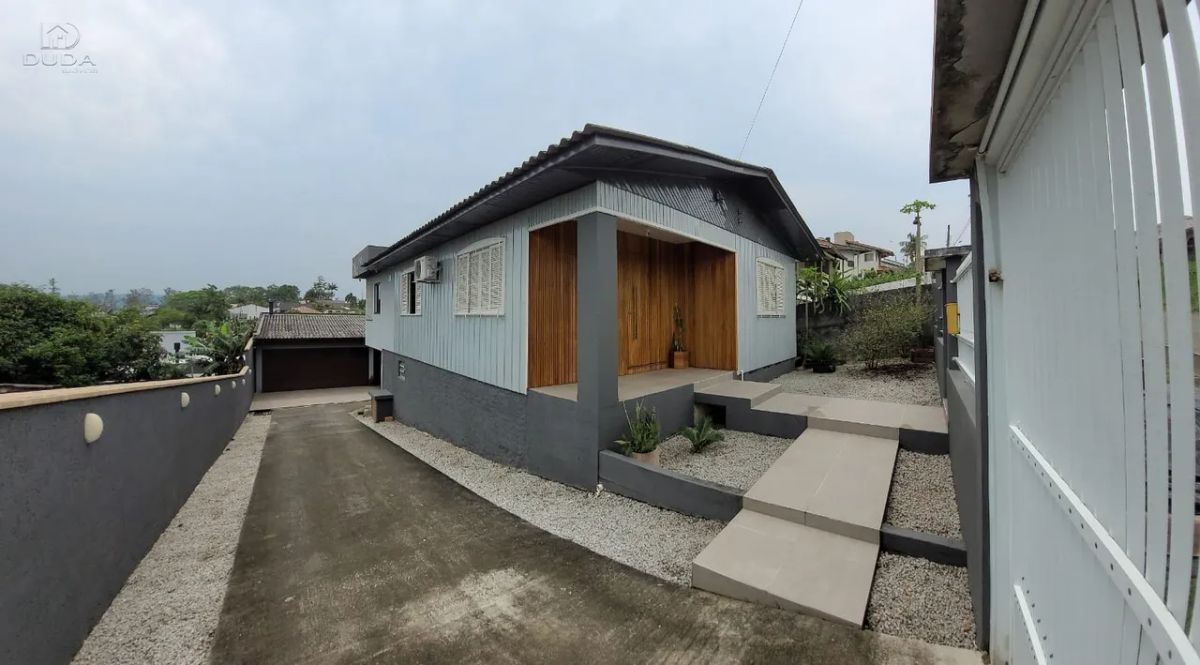 Ótima oportunidade casa Jardim Angélica