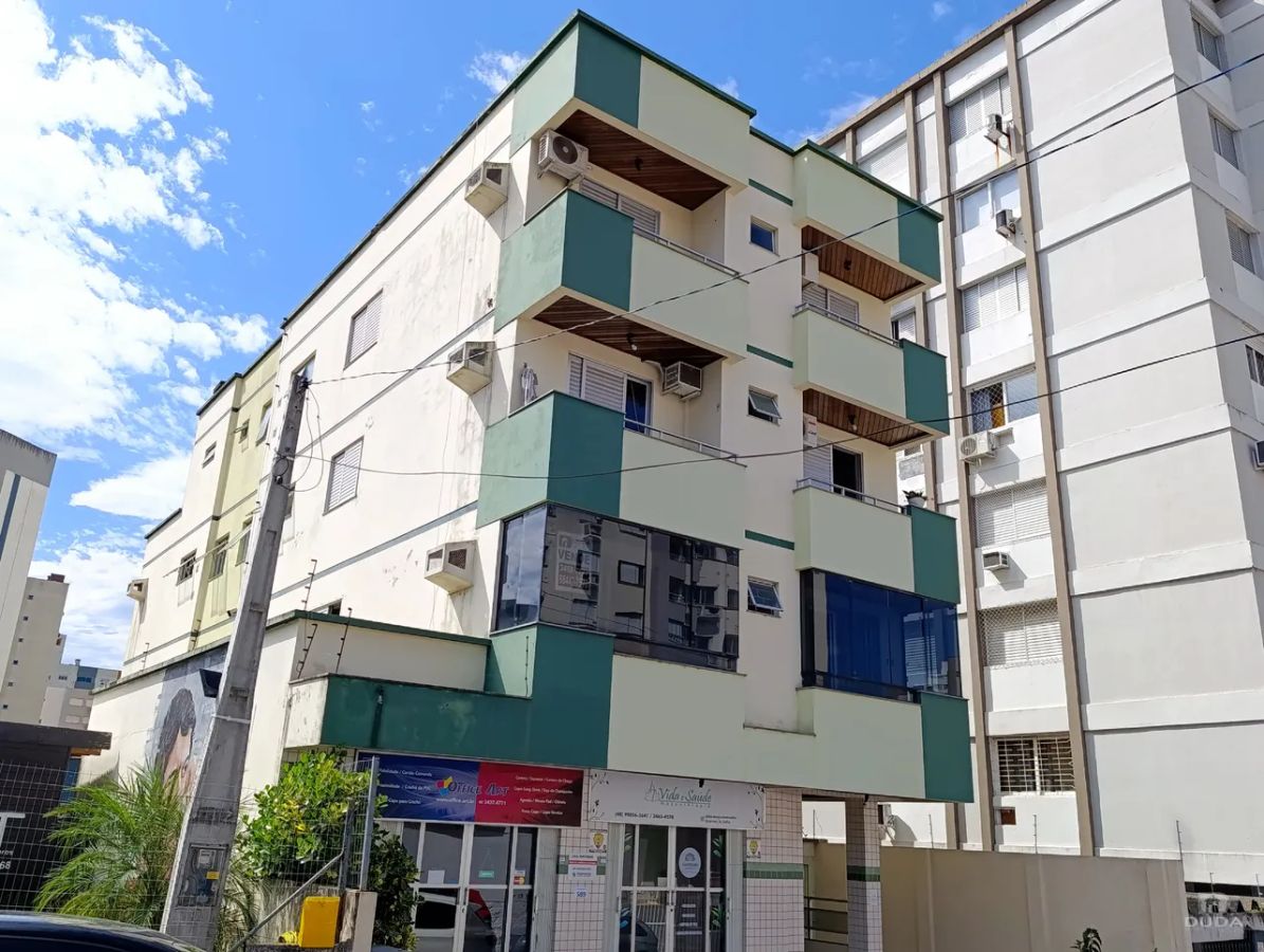 APARTAMENTO Á VENDA