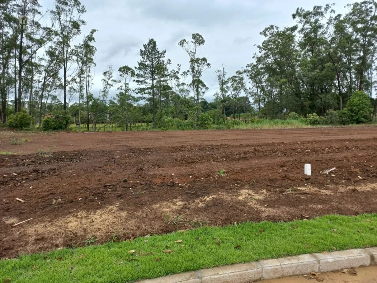 TERRENO À VENDA NO JARDIM CENTENÁRIO