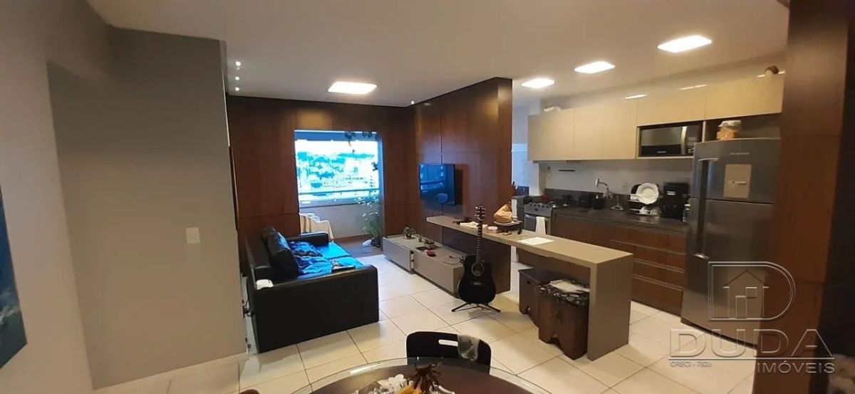 apartamento semimobiliado no centro