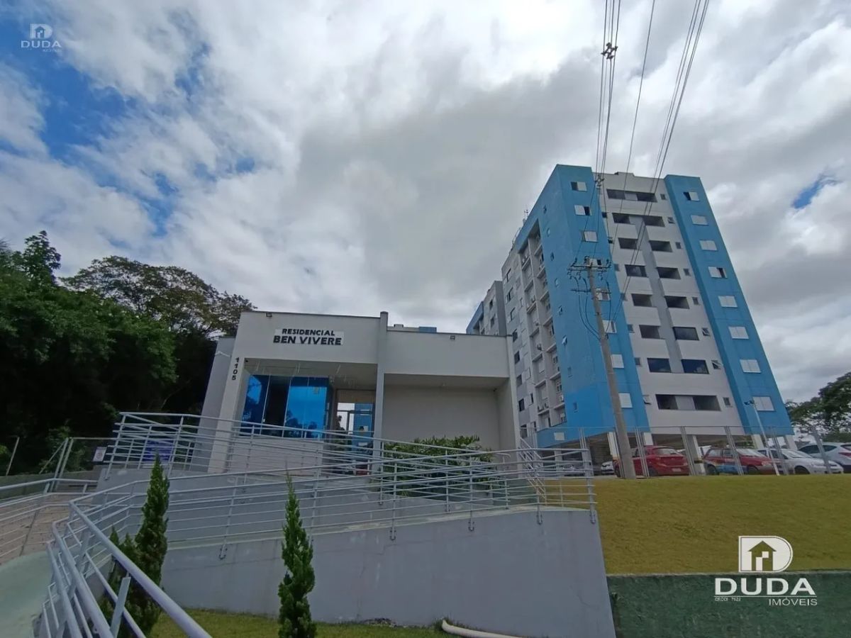 Apartamento com 02 dormitórios sendo 01 suíte