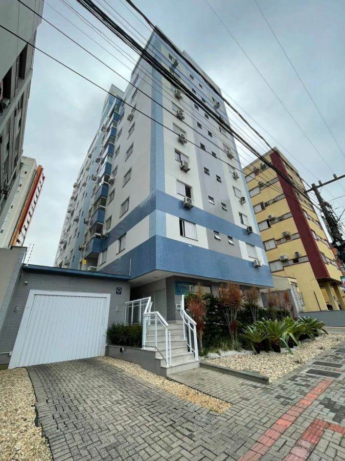 Apartamento para aluguel no Centro de Criciúma
