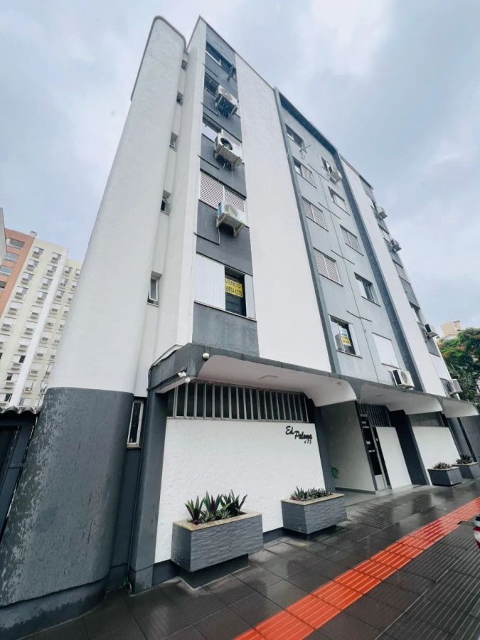 Cobertura para aluguel no Centro de Criciúma
