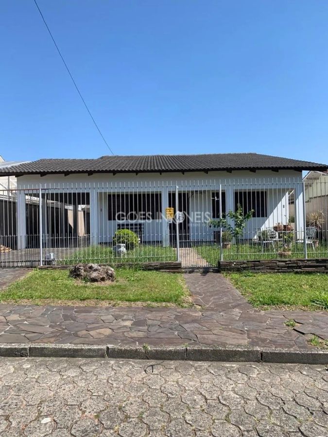 Casa À Venda próximo ao centro de Criciúma/SC