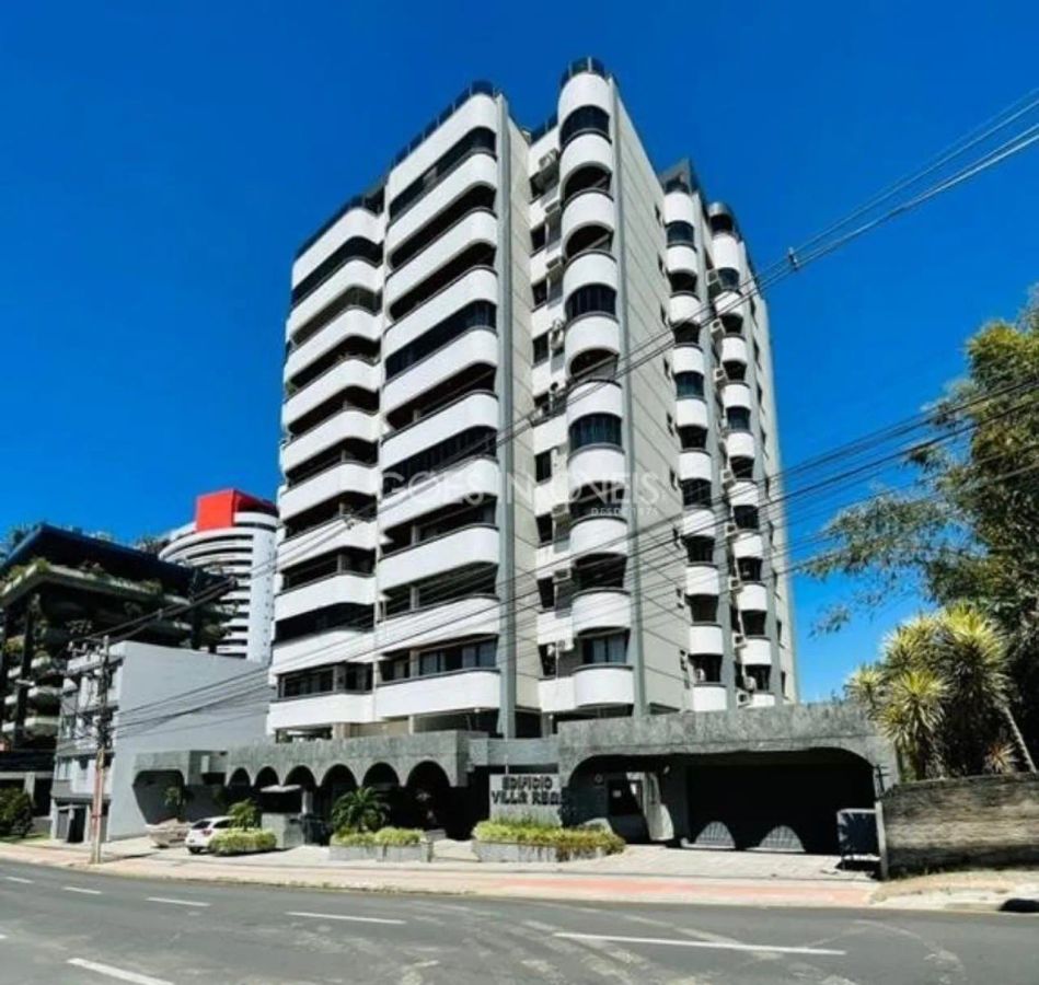 Apartamento à venda no Centro de Criciúma