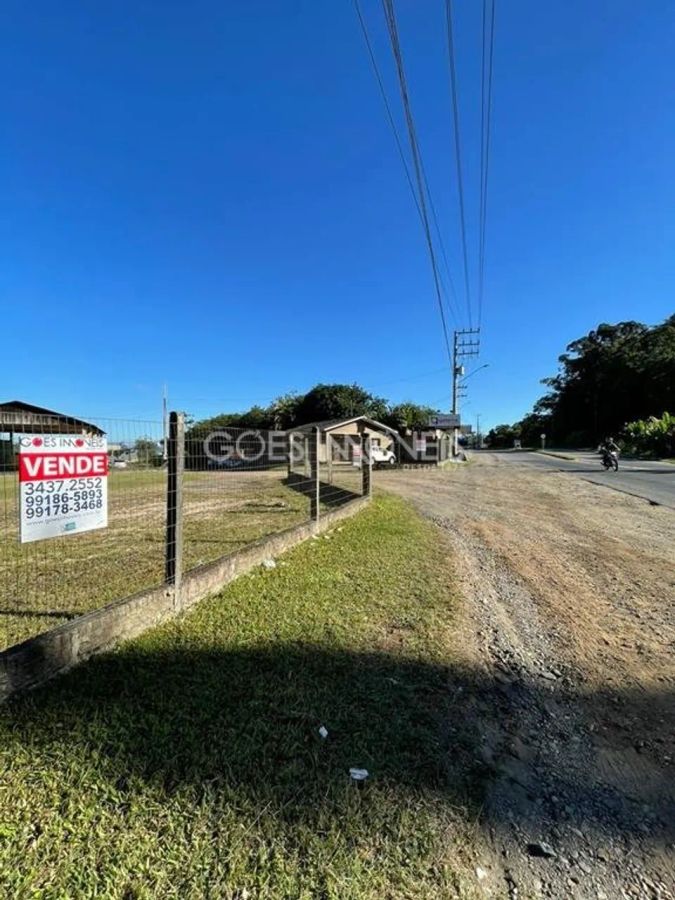 Terreno à venda em São Luiz, Criciúma