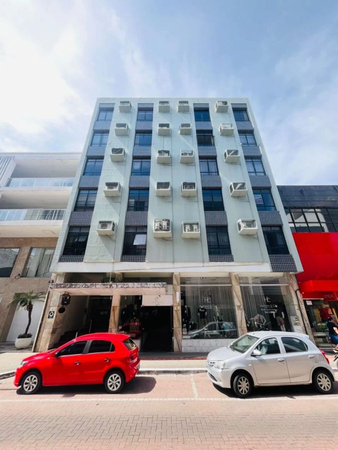 Sala comercial disponível para aluguel em Criciúma