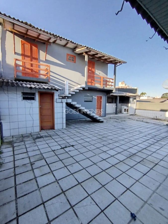 Casa para aluguel em Operária Nova, Criciúma
