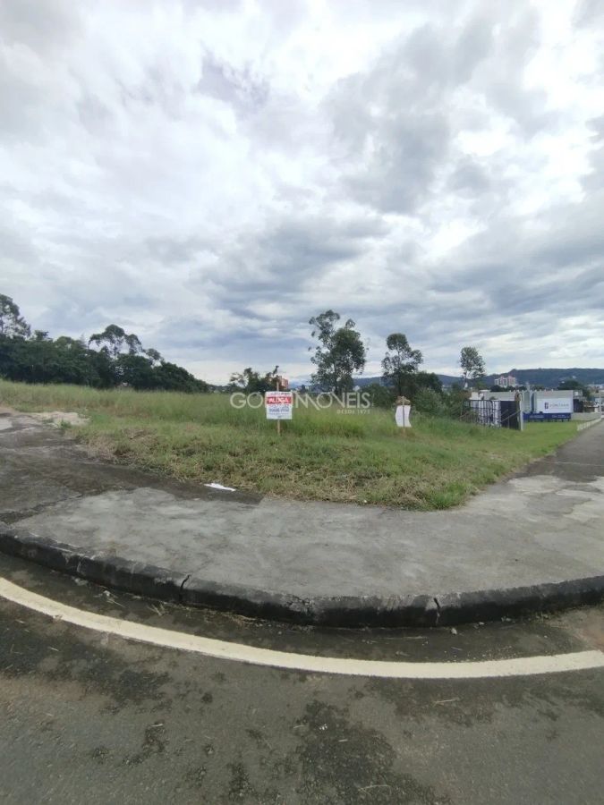 Terreno para aluguel em Criciúma - JARDIM MARISTELA