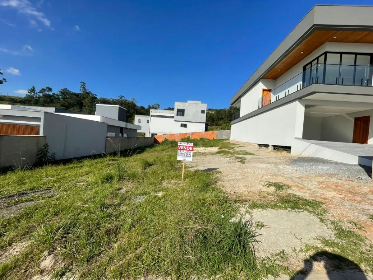 Terreno à venda em Mina do Mato, Criciúma