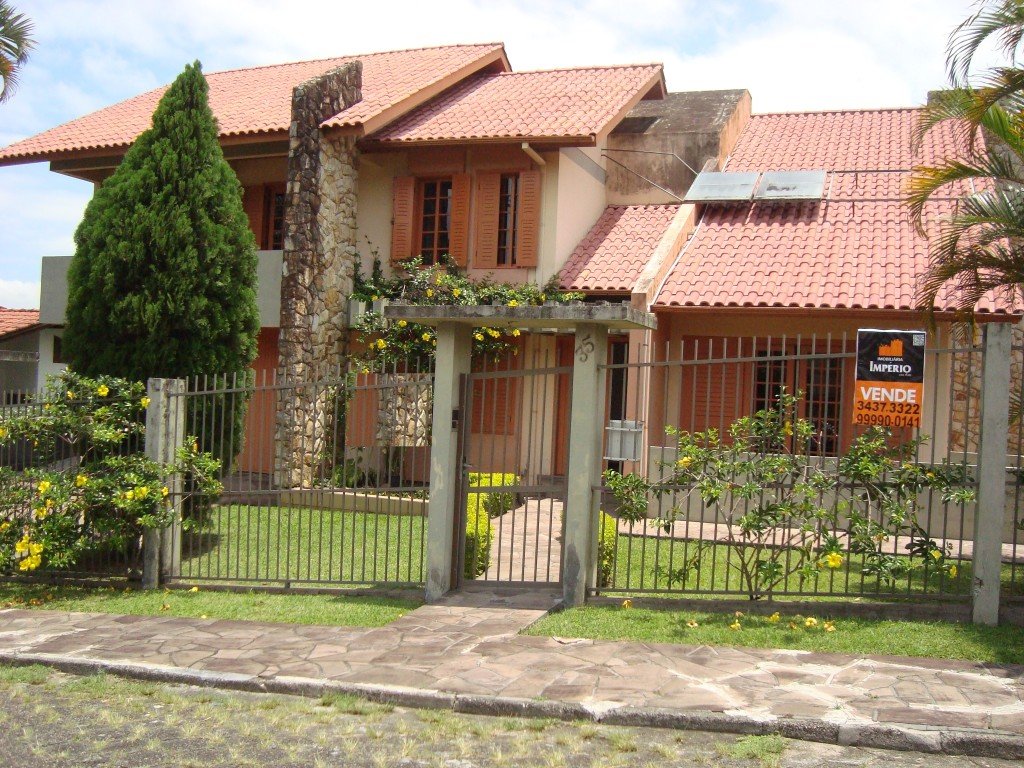 Casa 3 quartos no Mina Brasil, Criciúma
