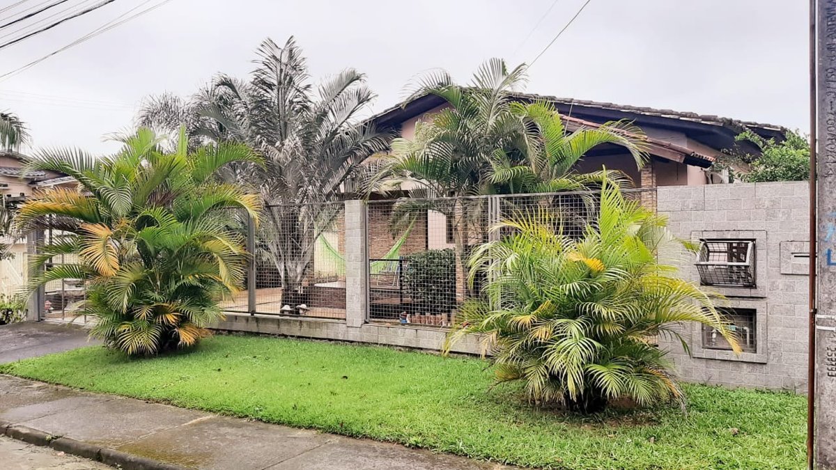 Casa 3 quartos no Vila Sao Jose, Criciúma