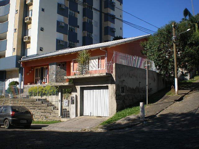 Casa 3 quartos no Santa Catarina, Criciúma