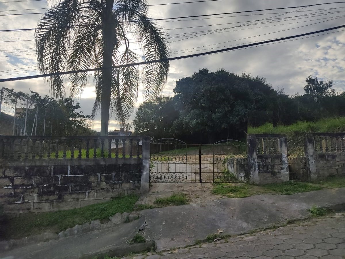 Terreno no Lote Seis, Criciúma