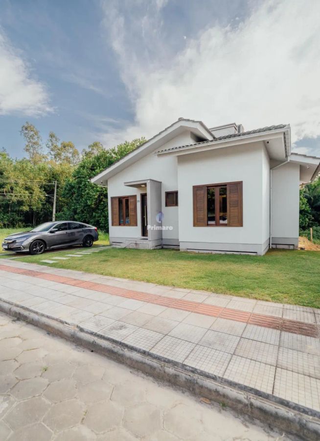Casa a venda 3 quartos 1 suíte 1 Vaga de garagem Floresta Criciuma